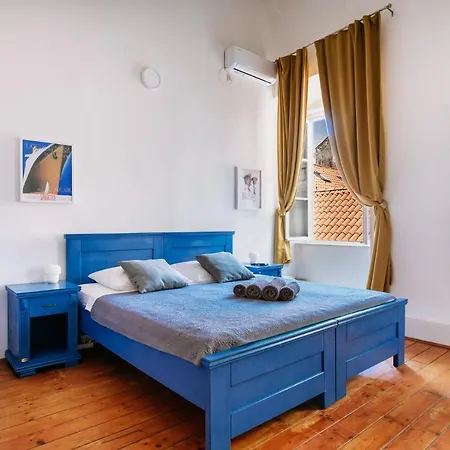 Apartment Le Mura Old Town By Duhomes